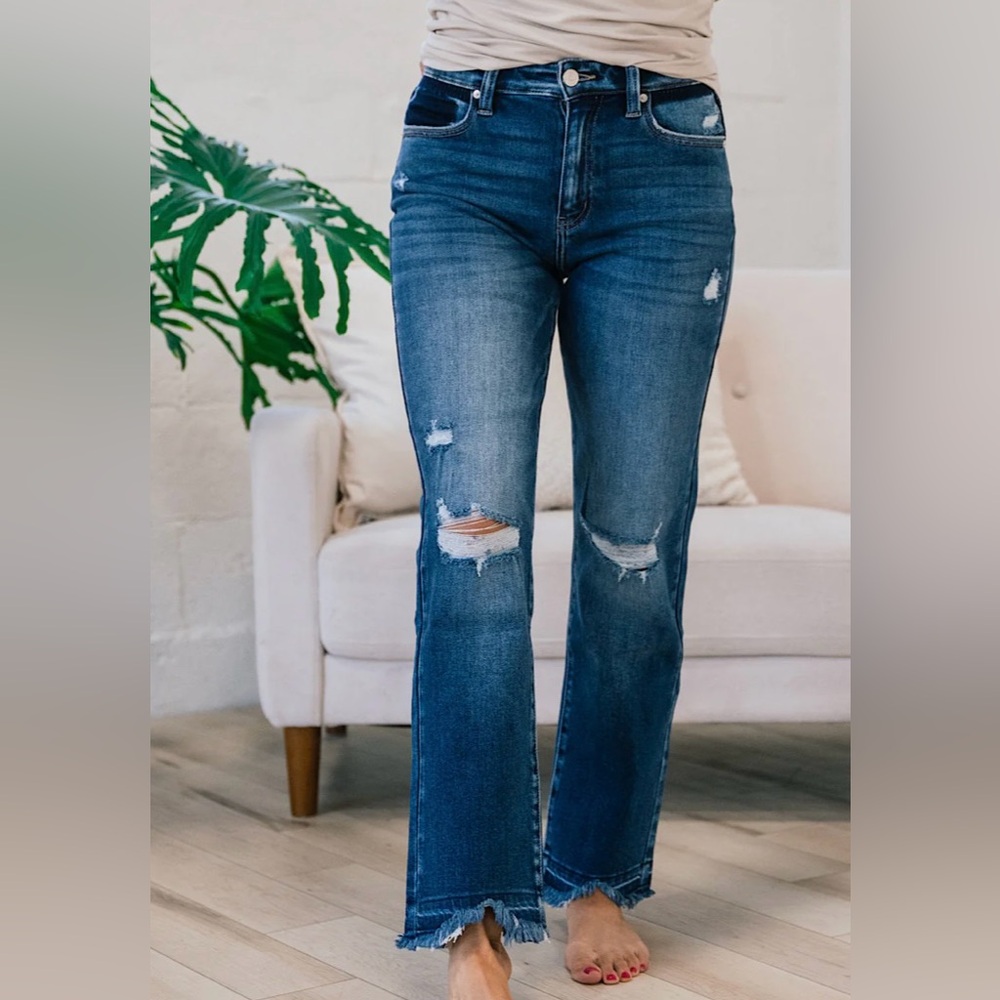 KANCAN THIS IS ME TRYING STRAIGHT DISTRESSED JEANS  Size 7/27 NWT - Picture 2 of 7